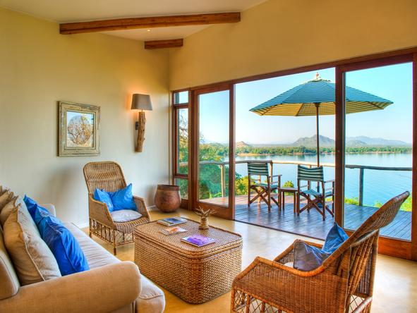 Pumulani Lake Lodge - Private Balcony 